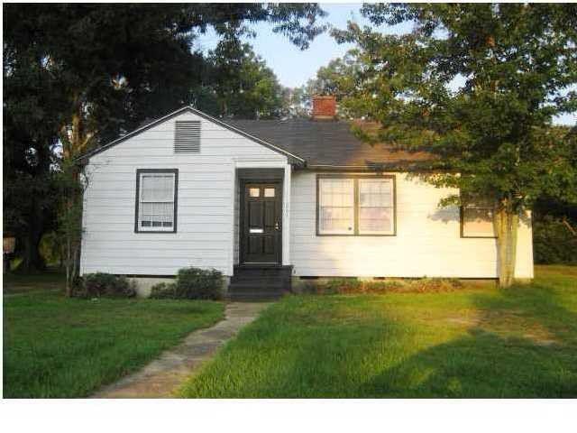property at 1267 W Bucker Rd