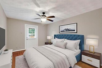 11033 Wyatt St in Dallas, TX - Building Photo - Building Photo
