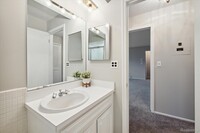 42536 Woodward Ave, Unit B1 photo'