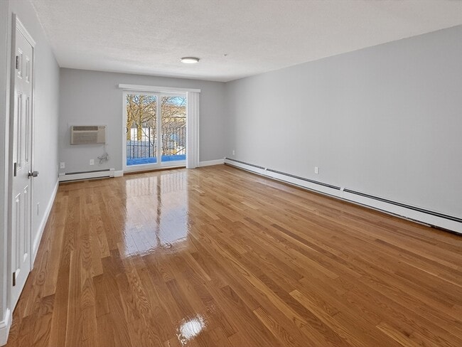 530 Willard St in Quincy, MA - Foto de edificio - Building Photo