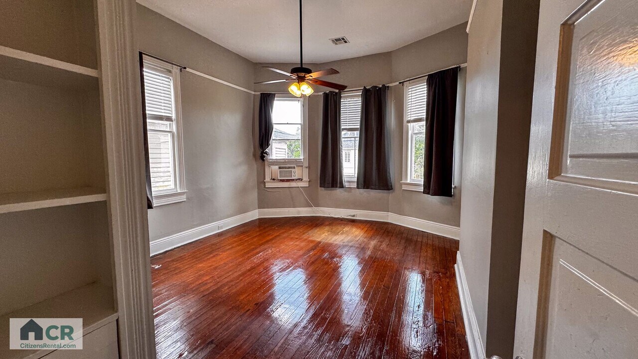 7414 Burthe St in New Orleans, LA - Building Photo