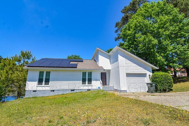 property at 5960 Laguna Dr
