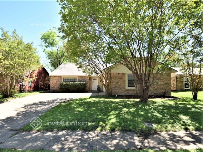 4112 Silverberry Ave