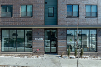 The Lumin at Highland Bridge in St. Paul, MN - Foto de edificio - Building Photo