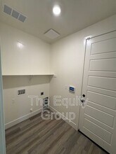 2405 N Fontana St in Visalia, CA - Building Photo - Building Photo