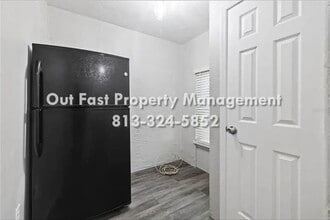 2920 Emerson Ave S in St. Petersburg, FL - Building Photo - Building Photo