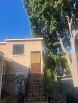 2706 Kansas Ave, Unit 2704c in Santa Monica, CA - Building Photo