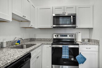 209 9th St in Pittsburgh, PA - Building Photo - Building Photo