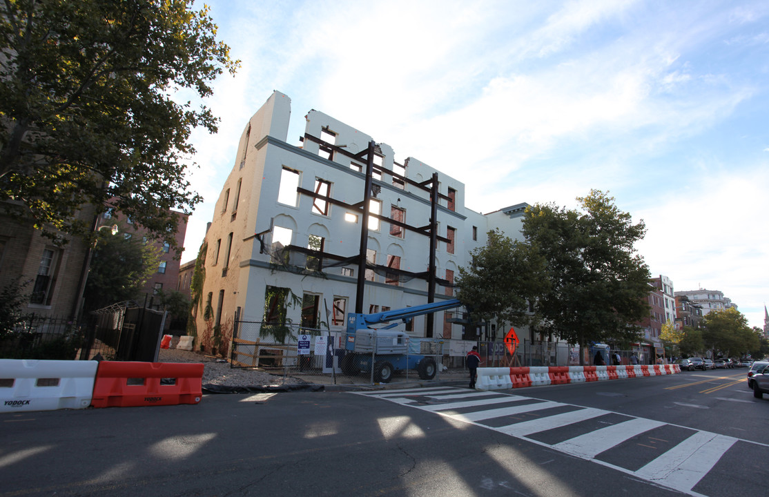 Monsenor Romero Apartments in Washington, DC - Building Photo