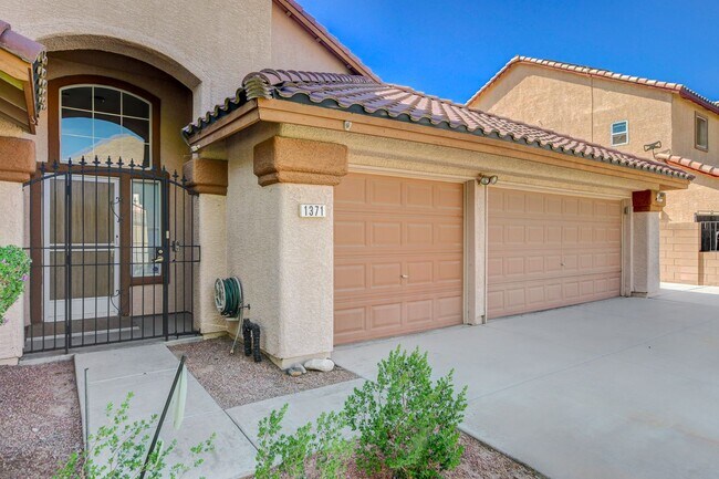 1371 Aultman Ct in Las Vegas, NV - Building Photo - Building Photo