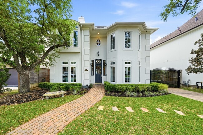 property at 4923 Palmetto St
