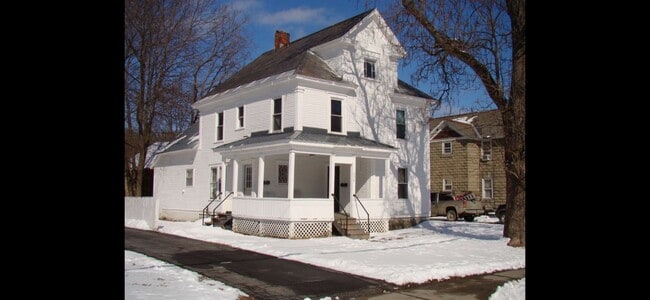 230 Church St, Unit #2