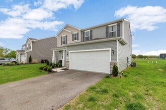 24 Bazler Ln in South Bloomfield, OH - Building Photo - Building Photo