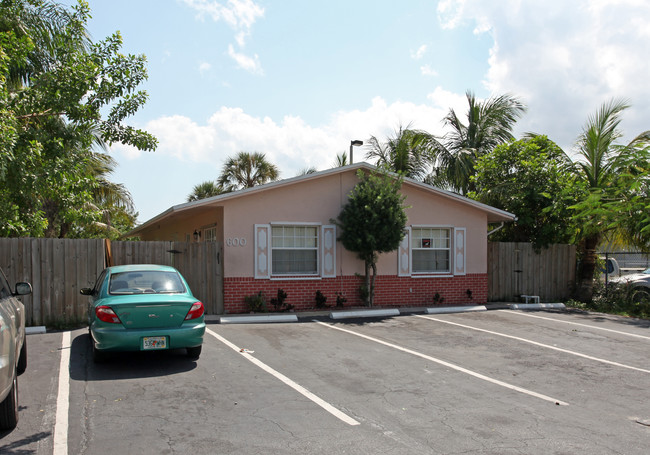 600 NW 41st St in Fort Lauderdale, FL - Building Photo - Building Photo