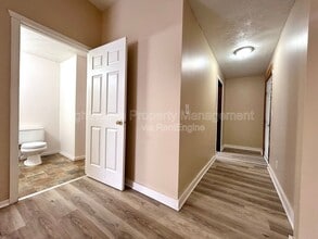 514 E Center St in Hastings, MI - Building Photo - Building Photo