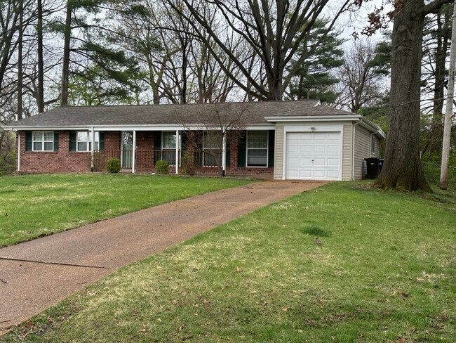 property at 1308 Palm Ridge Ct