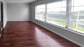 3050 N Palm Aire Dr in Pompano Beach, FL - Building Photo