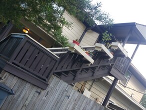 1806 Rowan Burton Rd in Alvin, TX - Building Photo - Building Photo