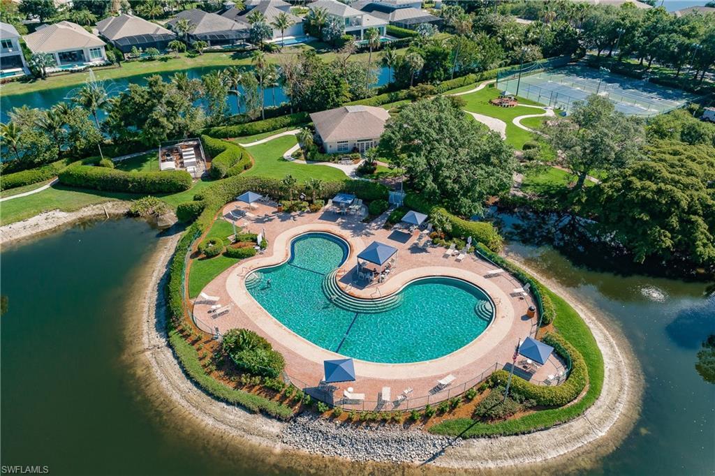 6670 Ilex Cir, Unit E in Naples, FL - Building Photo