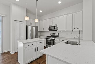 540 Peterson Ct in Barrington, IL - Building Photo - Building Photo