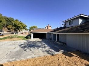 1624 Mimosa Pl in Fullerton, CA - Building Photo - Building Photo