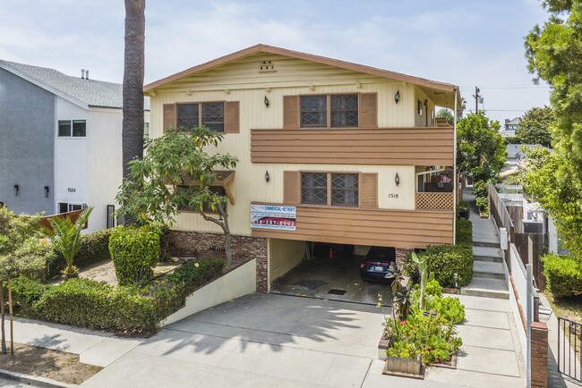 1518 Berkeley St in Santa Monica, CA - Building Photo - Primary Photo