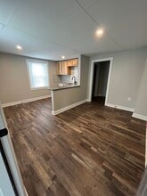 192 Lee Ave, Unit 2 in Pennsville, NJ - Building Photo - Building Photo