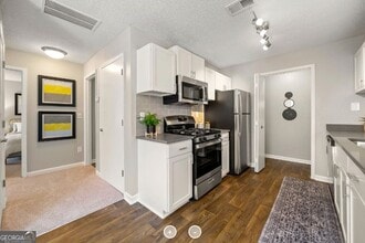 8085 Adair Ln, Unit 4112 in Sandy Springs, GA - Building Photo - Building Photo