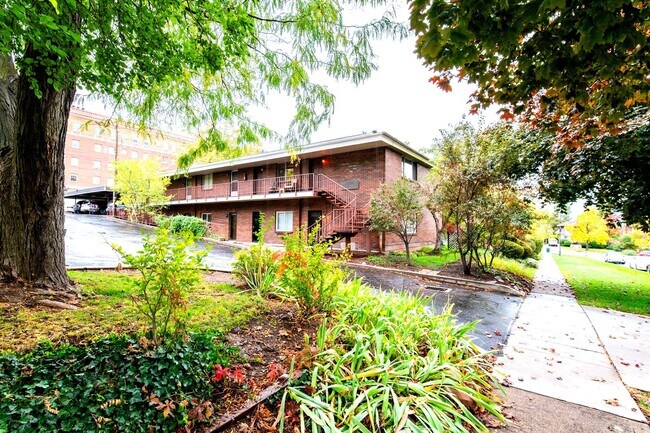 1259 E S Temple St-Unit -#15 in Salt Lake City, UT - Building Photo - Building Photo