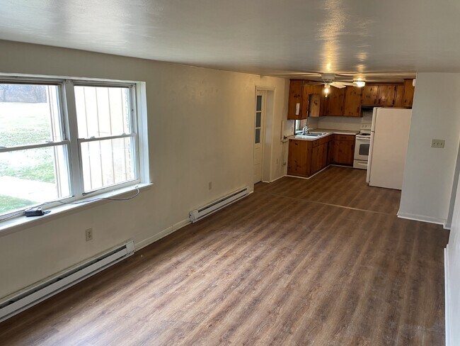 property at 47 W Hanover St