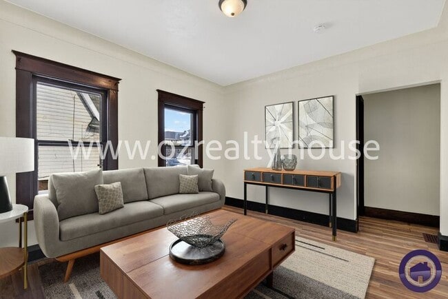 834 Oak St in Toledo, OH - Building Photo - Building Photo