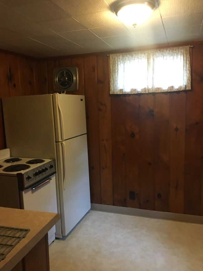 1402 Broadway N in Fargo, ND - Building Photo - Building Photo