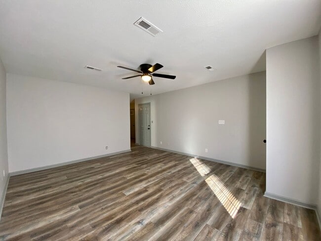 268 Executive Ave in Clarksville, TN - Building Photo - Building Photo