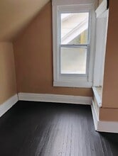2981 Montgomery Ave in Detroit, MI - Building Photo - Building Photo