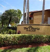 15650 SW 80th St in Miami, FL - Building Photo