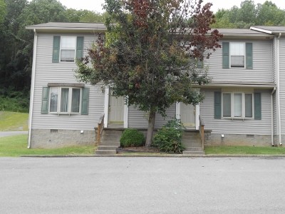 9589 Cost Ave-Unit -02 in Stonewood, WV - Building Photo