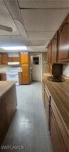 8251 Aviary St in North Fort Myers, FL - Building Photo - Building Photo