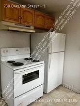 730 Oakland St in Hendersonville, NC - Building Photo - Building Photo