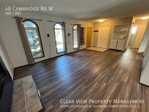 48 Cambridge Rd W in Lethbridge, AB - Building Photo - Building Photo