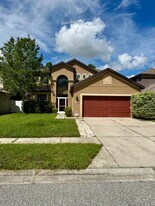 14227 Wake Robin Dr in Brooksville, FL - Building Photo