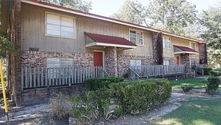 8 Units in Lucedale, MS - Building Photo