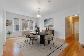 6445 N Greenview Ave, Unit 1 in Chicago, IL - Foto de edificio - Building Photo