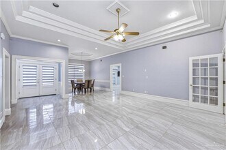 10 Cardinal Ave in McAllen, TX - Building Photo - Building Photo