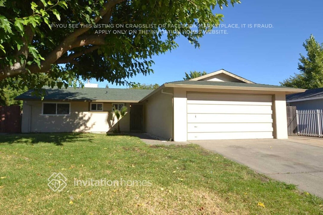 6215 Longdale Dr in North Highlands, CA - Building Photo