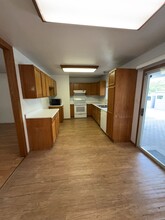3021 Delmar Ave in Loomis, CA - Building Photo - Building Photo