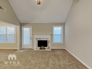 1013 Vineyard Walk in Mcdonough, GA - Building Photo - Building Photo