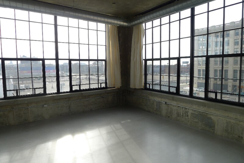 41 Burroughs St in Detroit, MI - Building Photo
