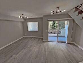 1270 Stoner Ave in Los Angeles, CA - Building Photo - Building Photo