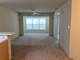 5455 Vineland Rd in Orlando, FL - Building Photo