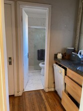 1365 Corona St, Unit Apt 20 in Denver, CO - Building Photo - Building Photo